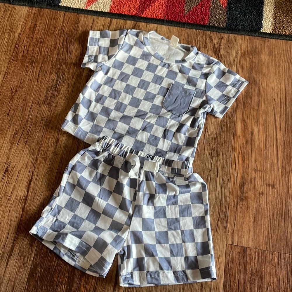Checkered short outfit